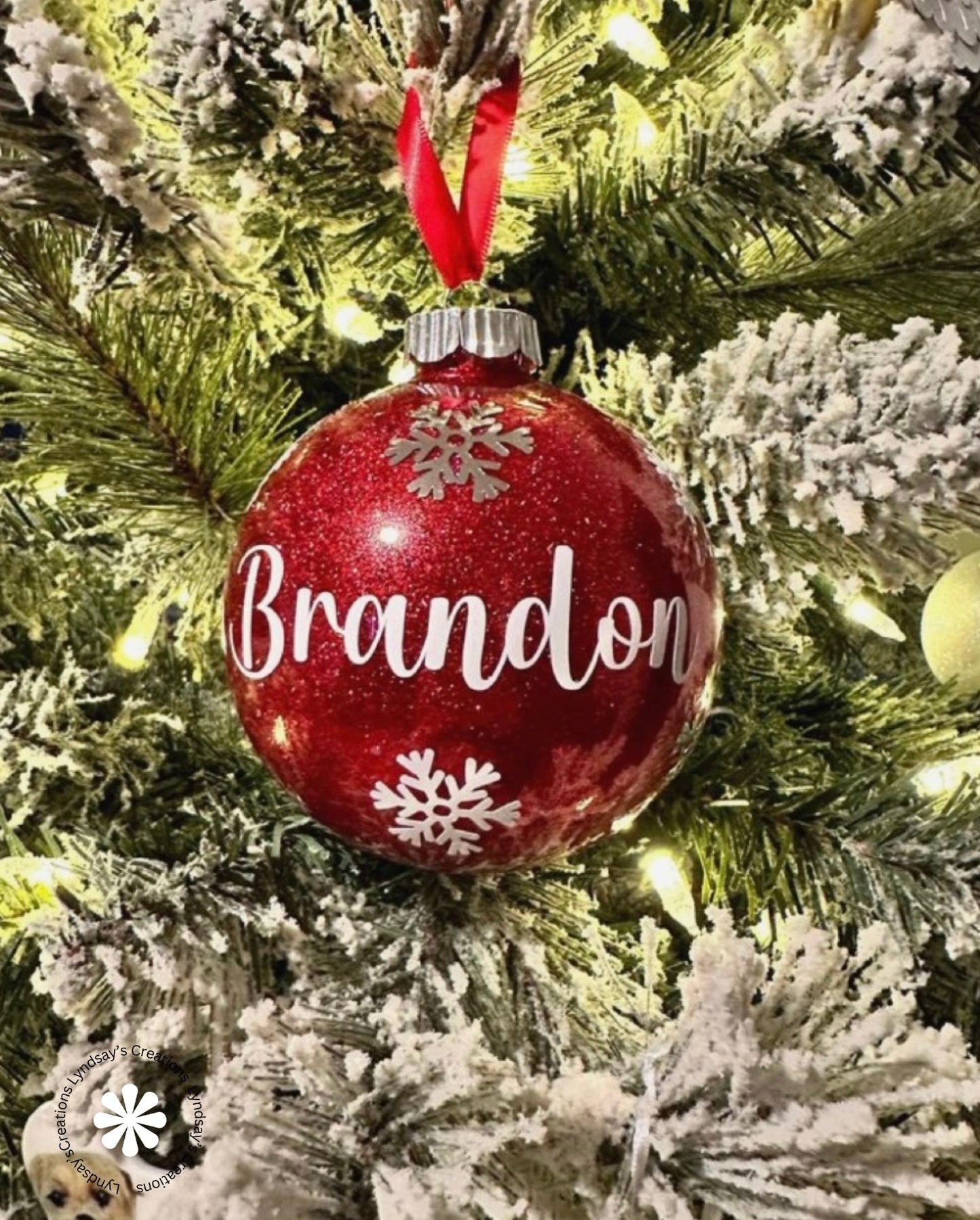 Single Color w/ Name and snowflakes Ornament